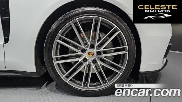 PORSCHE Panamera (971) 2.9 4S 2018 — photo 5 sur 20