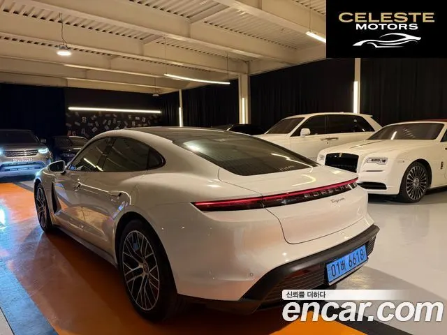 PORSCHE Taycan 2023 — photo 3 sur 24