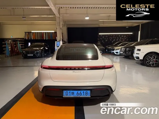 PORSCHE Taycan 2023 — photo 6 sur 24