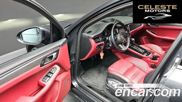 PORSCHE Macan 2.9 GTS 2023 — photo 12 sur 20