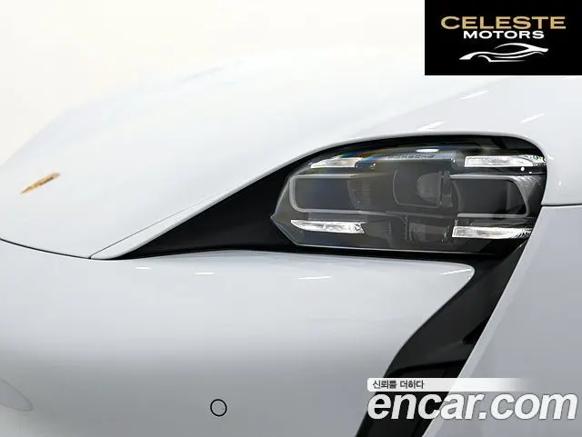 PORSCHE Taycan 4 2024 — photo 11 sur 26