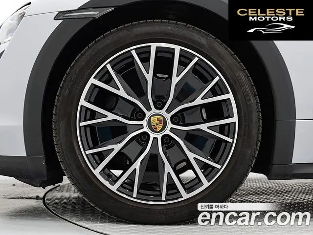 PORSCHE Taycan 4 2024 — photo 5 sur 26