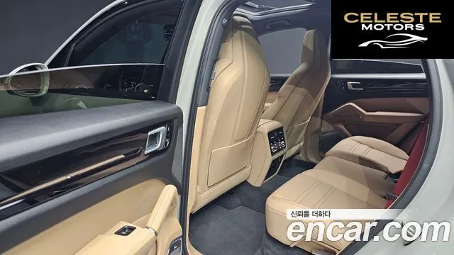 PORSCHE Cayenne (PO536) 3.0 2021 — photo 17 sur 20