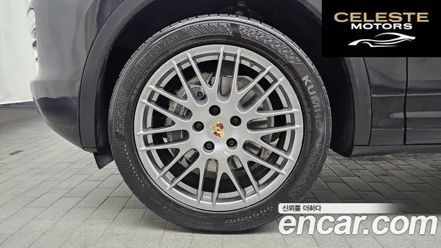 PORSCHE Cayenne 3.0 Edition 2014 — photo 5 sur 20
