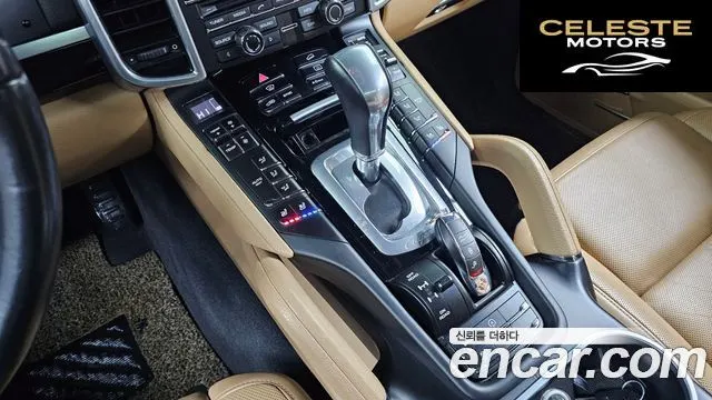 PORSCHE Cayenne 3.0 Edition 2014 — photo 9 sur 20