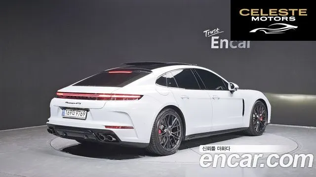 PORSCHE Panamera (976) 4.0 GTS 2025 — photo 2 sur 20