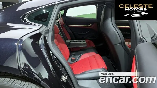 PORSCHE Taycan 4S 2025 — photo 12 sur 20