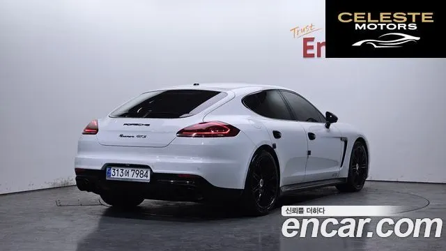 PORSCHE Panamera 4.8 GTS 2015 — photo 2 sur 20