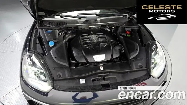 PORSCHE Cayenne 3.0 2015 — photo 6 sur 20