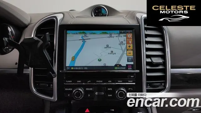 PORSCHE Cayenne 4.8 Turbo 2011 — photo 14 sur 20