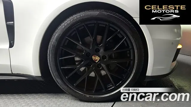 PORSCHE Panamera (971) 3.0 AWD 2020 — photo 5 sur 26