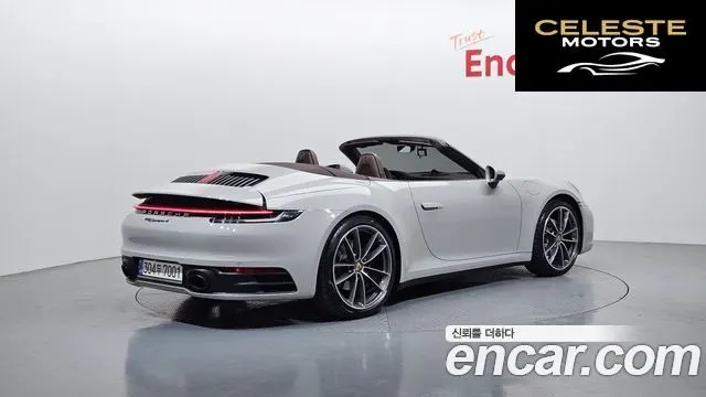 PORSCHE 911 (992) Carrera 4 Cabriolet 2021 — photo 2 sur 26