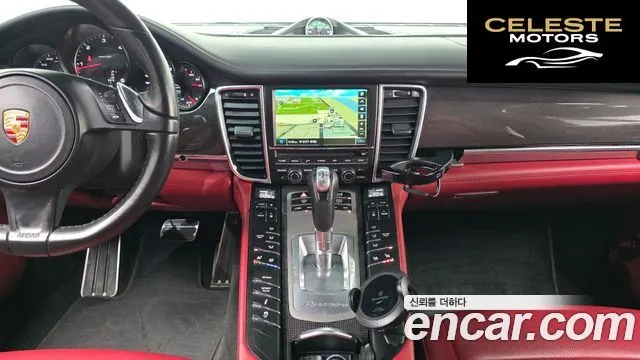 PORSCHE Panamera 3.0 2016 — photo 14 sur 26