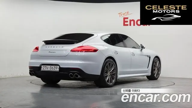 PORSCHE Panamera 3.0 2016 — photo 2 sur 26