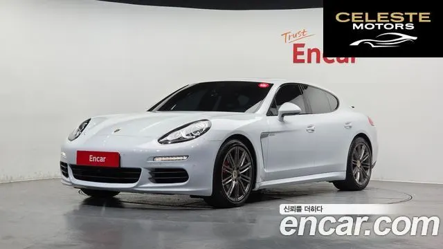 PORSCHE Panamera 3.0 2016 — photo 21 sur 26