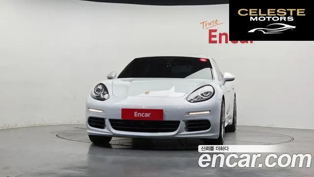 PORSCHE Panamera 3.0 2016 — photo 3 sur 26