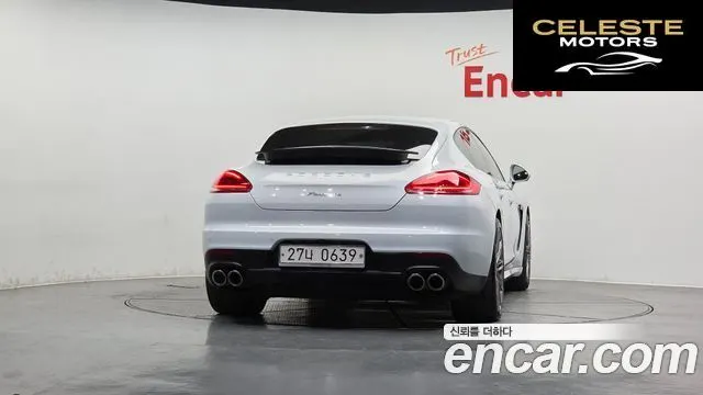 PORSCHE Panamera 3.0 2016 — photo 4 sur 26