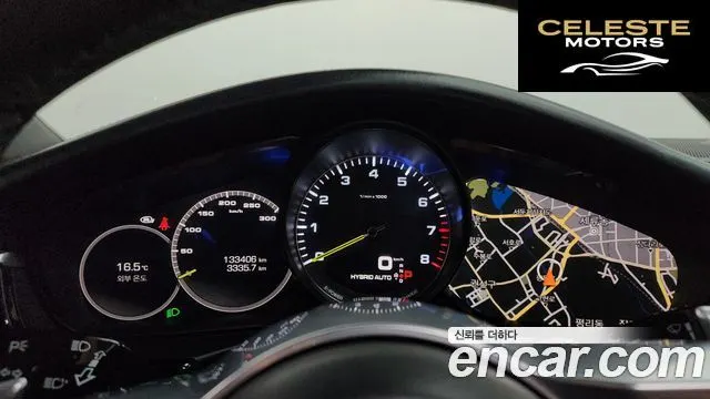 PORSCHE Panamera (971) 2.9 AWD E-High 2019 — photo 8 sur 20