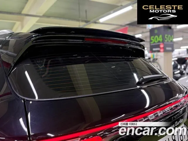 PORSCHE Cayenne (PO536) 4.0 Turbo 2022 — photo 12 sur 26