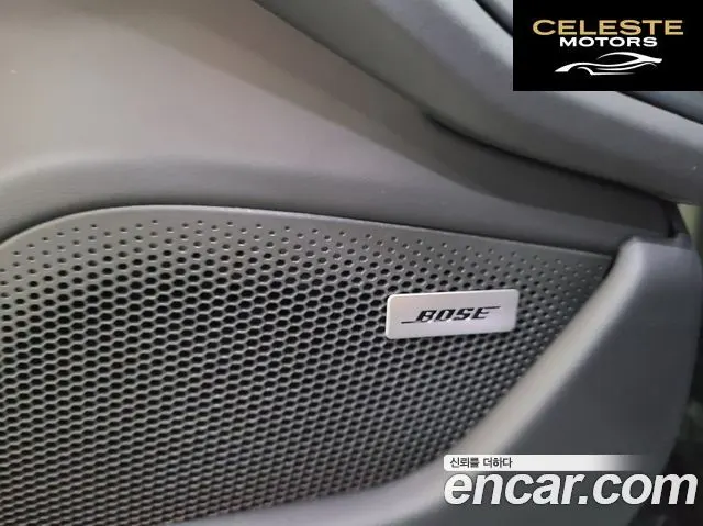 PORSCHE Taycan Turbo S 2025 — photo 12 sur 26