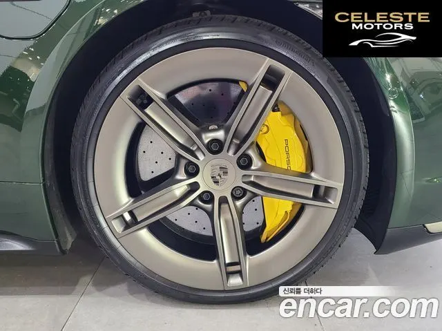 PORSCHE Taycan Turbo S 2025 — photo 5 sur 26