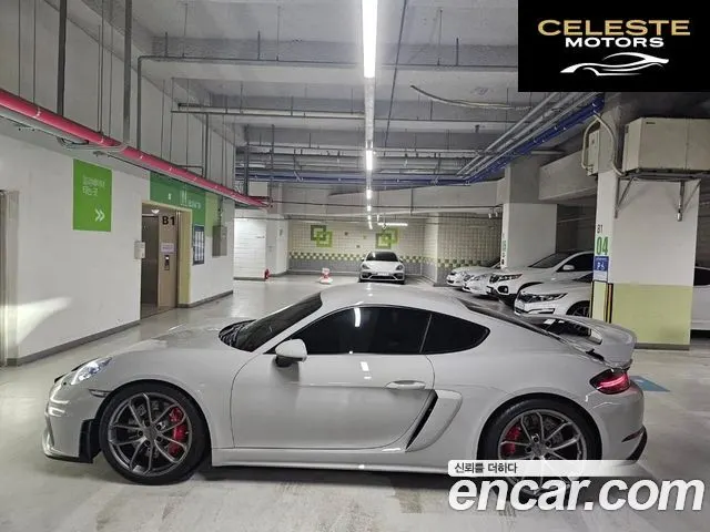 PORSCHE 718 Cayman 4.0 GT4 2023 — photo 3 sur 14