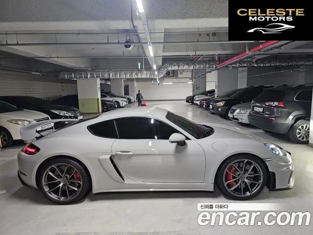 PORSCHE 718 Cayman 4.0 GT4 2023 — photo 5 sur 14