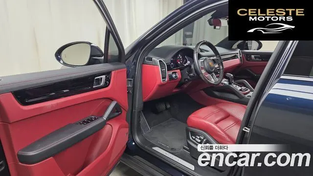 PORSCHE Cayenne (PO536) 3.0 2021 — photo 10 sur 20