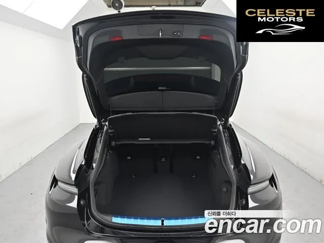 PORSCHE Taycan 4S 2025 — photo 20 sur 26