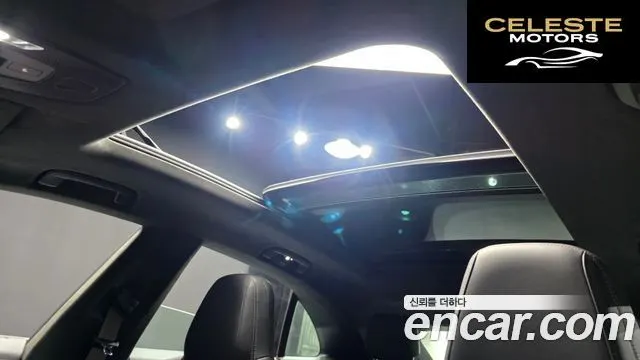 PORSCHE Macan EV Turbo 2025 — photo 18 sur 20