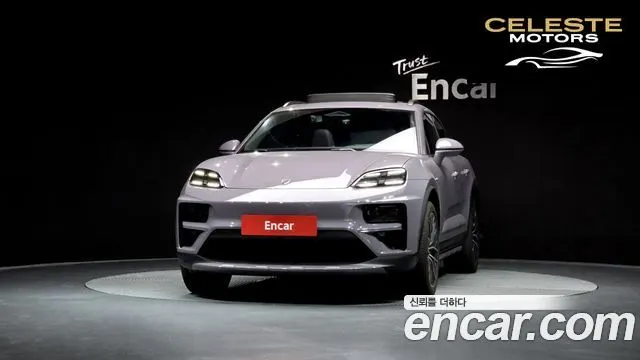 PORSCHE Macan EV Turbo 2025 — photo 3 sur 20
