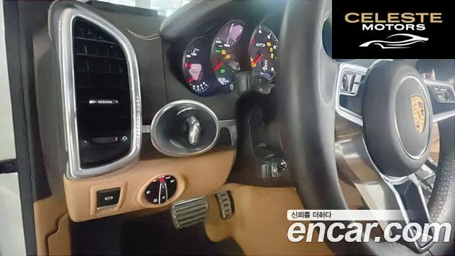 PORSCHE Cayenne 3.6 GTS 2016 — photo 10 sur 14