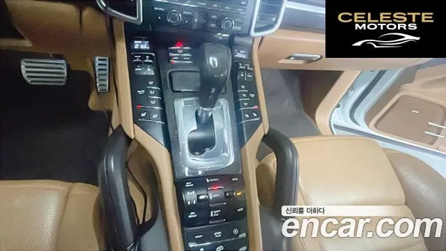 PORSCHE Cayenne 3.6 GTS 2016 — photo 11 sur 14