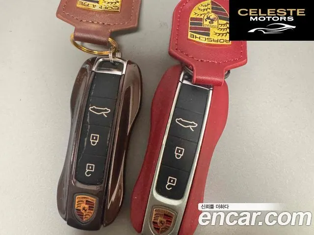 PORSCHE 911 (992) Carrera 4S 2020 — photo 7 sur 11