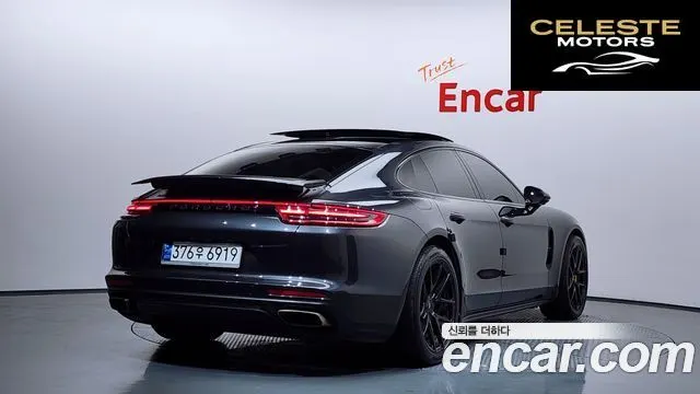 PORSCHE Panamera (971) 2.9 AWD E-High 2018 — photo 2 sur 20