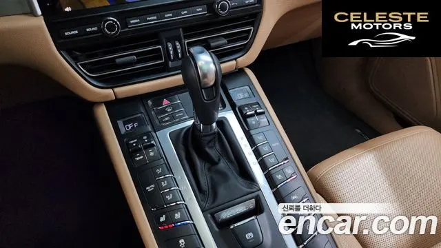 PORSCHE Macan 2.9 GTS 2021 — photo 9 sur 20