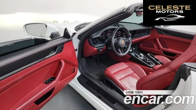 PORSCHE 911 (992) Carrera GTS Cabriolet 2022 — photo 10 sur 20