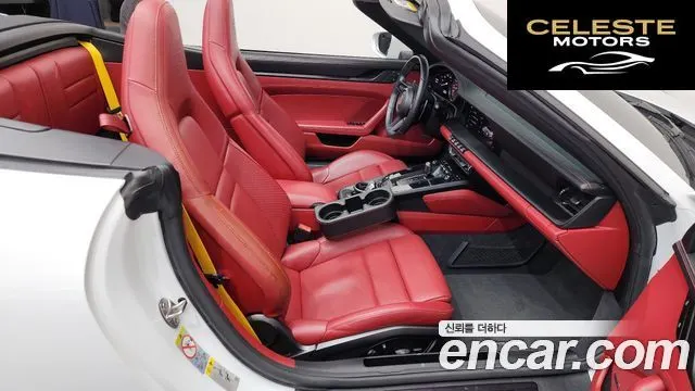 PORSCHE 911 (992) Carrera GTS Cabriolet 2022 — photo 11 sur 20