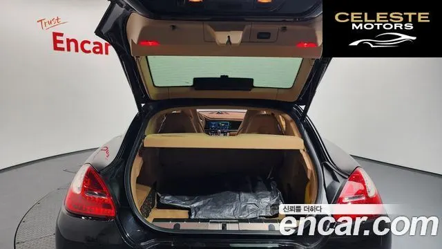 PORSCHE Panamera 3.6 AWD 2013 — photo 20 sur 20