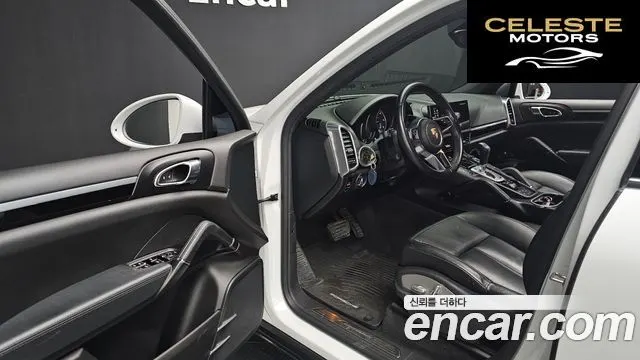 PORSCHE Cayenne 3.0 2015 — photo 11 sur 26