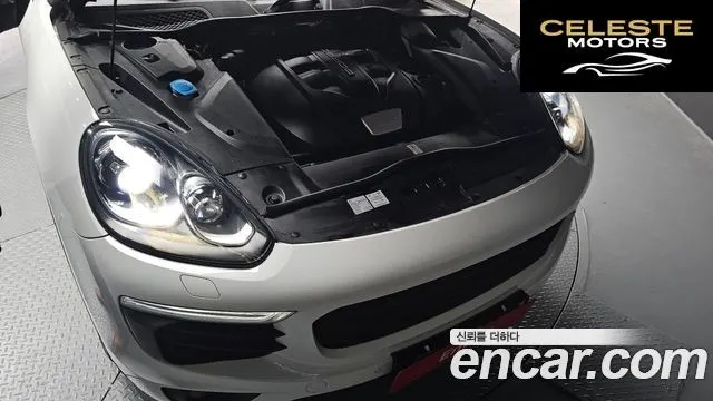 PORSCHE Cayenne 3.0 2015 — photo 6 sur 26