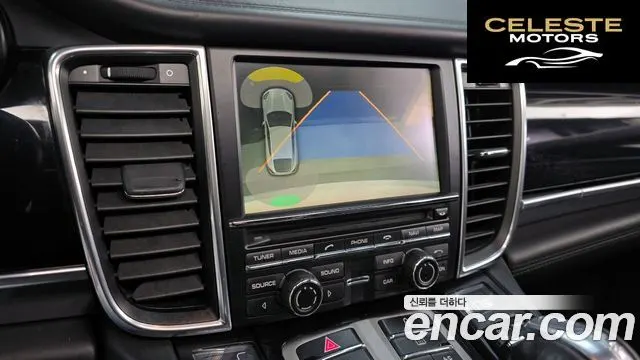 PORSCHE Panamera 4.8 4S 2012 — photo 15 sur 20