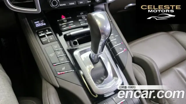 PORSCHE Cayenne 3.0 Edition 2017 — photo 9 sur 20