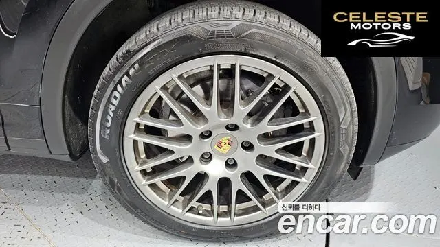 PORSCHE Cayenne 3.0 2015 — photo 5 sur 20