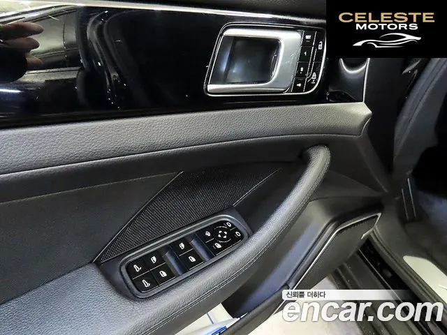 PORSCHE Panamera (971) 3.0 AWD 2019 — photo 13 sur 26