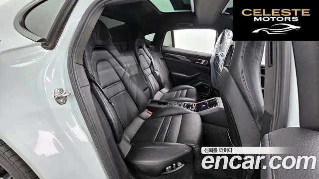PORSCHE Panamera (971) 2.9 AWD 2021 — photo 12 sur 20