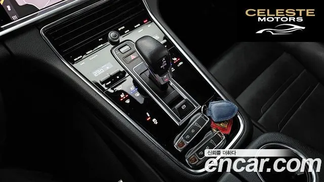 PORSCHE Panamera (971) 2.9 AWD 2021 — photo 9 sur 20