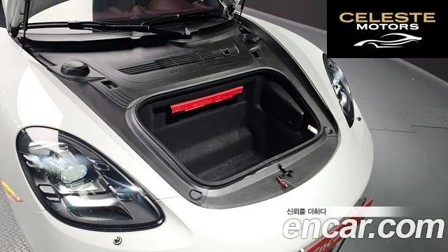 PORSCHE 718 Boxster 2.0 2019 — photo 18 sur 26