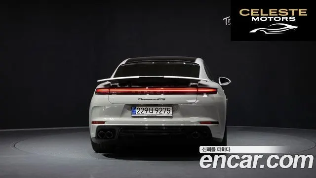 PORSCHE Panamera (976) 4.0 GTS 2025 — photo 4 sur 20