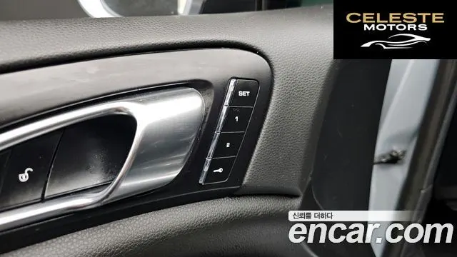PORSCHE Cayenne 3.6 Edition 2017 — photo 18 sur 20